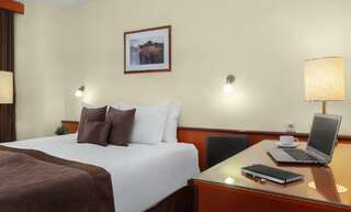 Гостиница Волна Нижний Новгород Номер стандарт с 1 двуспальной кроватью-3