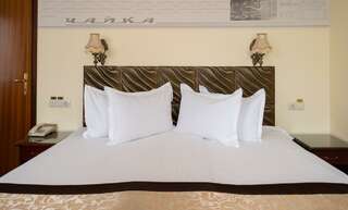 Гостиница Волна Нижний Новгород 2-комнатный номер люкс премиум с 1 двуспальной кроватью-5