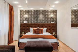 Гостиница Волна Нижний Новгород Номер люкс премиум с 1 двуспальной кроватью-2